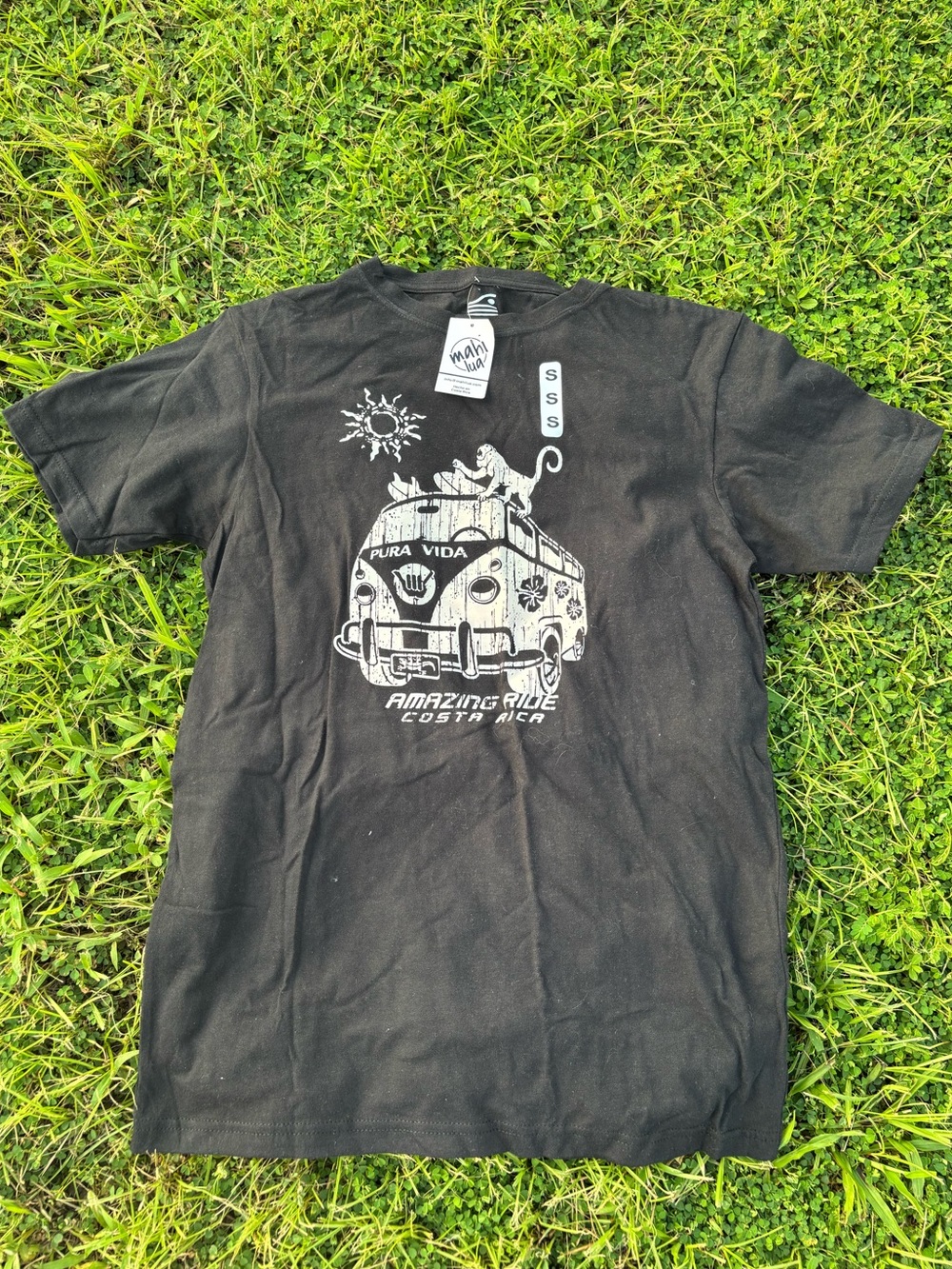 Costa Rica Pura Vida Women’s Tee